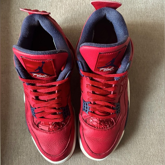 Nike Air Jordan 4 Retro FIBA - Picture 4 of 11